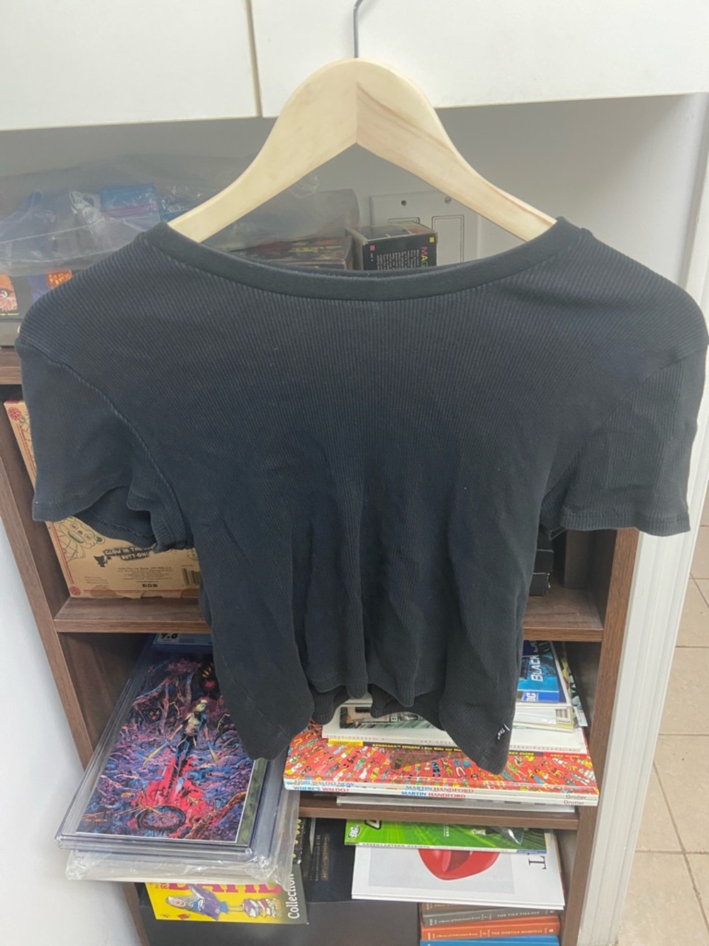 TNA Black Ribbed Knit Tee